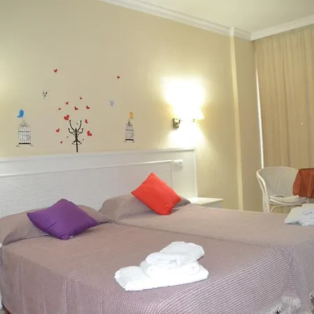 Palmeras Avenida Apartment